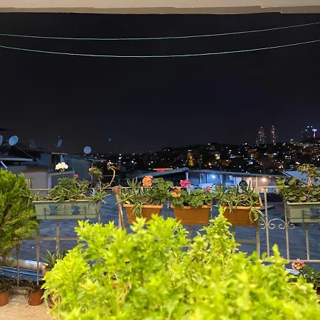 Bed & Breakfast Moon Taksim