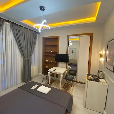 Bed & Breakfast Moon Taksim